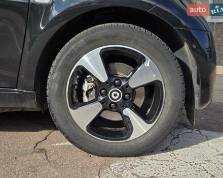 Смарт EQ Fortwo 2021 в Киеве на Automoto.ua Черный Смарт EQ Fortwo, объемом двигателя 0 л и пробегом 32 тыс. км за 12900 $, фото 13 на Automoto.ua