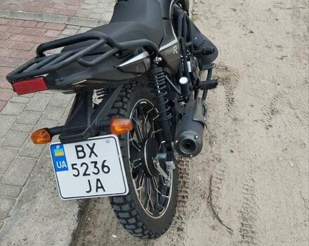 Черный Спарк  SP 150R-12S, объемом двигателя 0.15 л и пробегом 3 тыс. км за 800 $, фото 1 на Automoto.ua