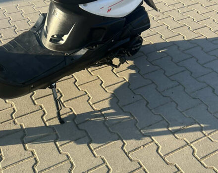 Білий Спарк SP 125, об'ємом двигуна 1.25 л та пробігом 2 тис. км за 832 $, фото 1 на Automoto.ua