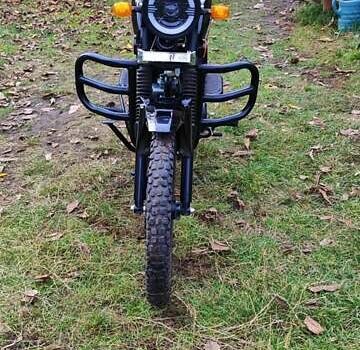 Спарк SP 125C-2AM 2024 у Зенькове на Automoto.ua Чорний Спарк SP 125C-2AM, об'ємом двигуна 0.12 л та пробігом 3 тис. км за 687 $, фото 3 на Automoto.ua