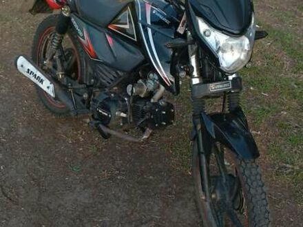 Спарк SP 125C-2C 2021 у Чернігові на Automoto.ua Чорний Спарк SP 125C-2C, об'ємом двигуна 0.12 л та пробігом 6 тис. км за 579 $, фото 1 на Automoto.ua