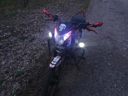 Спарк SP 125C-2C 2020 в Ромнах на Automoto.ua Красный Спарк SP 125C-2C, объемом двигателя 0.12 л и пробегом 10 тыс. км за 627 $, фото 1 на Automoto.ua