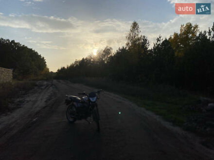 Спарк SP 125C-2C 2022 в Шепетовке на Automoto.ua Красный Спарк SP 125C-2C, объемом двигателя 0.12 л и пробегом 960 тыс. км за 530 $, фото 1 на Automoto.ua