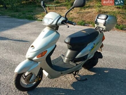Спарк SP 125C-2C 2005 в Лубнах на Automoto.ua Спарк SP 125C-2C, объемом двигателя 0 л и пробегом 20 тыс. км за 361 $, фото 1 на Automoto.ua