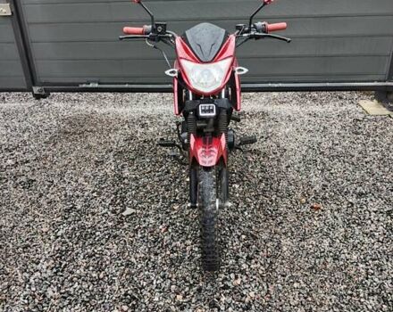 Спарк SP 125C-2CDN 2023 в Лубнах на Automoto.ua Красный Спарк SP 125C-2CDN, объемом двигателя 0.12 л и пробегом 5 тыс. км за 581 $, фото 1 на Automoto.ua