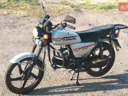 Спарк SP 125C-2CFO 2022 в Синельниковом на Automoto.ua Белый Спарк SP 125C-2CFO, объемом двигателя 0.12 л и пробегом 4 тыс. км за 434 $, фото 1 на Automoto.ua