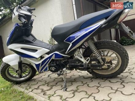 Спарк SP 125C-4WQ 2023 в Тячеве на Automoto.ua Спарк SP 125C-4WQ, объемом двигателя 0 л и пробегом 200 тыс. км за 750 $, фото 1 на Automoto.ua