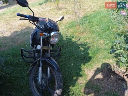 Спарк SP 150-S28 2018 у Олевске на Automoto.ua Чорний Спарк SP 150-S28, об'ємом двигуна 0.15 л та пробігом 1 тис. км за 602 $, фото 1 на Automoto.ua