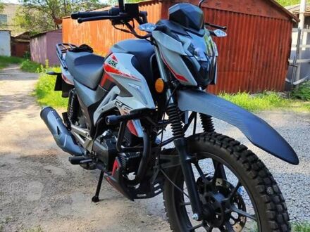 Спарк SP 200R-26T 2024 в Киеве на Automoto.ua Серый Спарк SP 200R-26T, объемом двигателя 0.2 л и пробегом 2 тыс. км за 1085 $, фото 1 на Automoto.ua