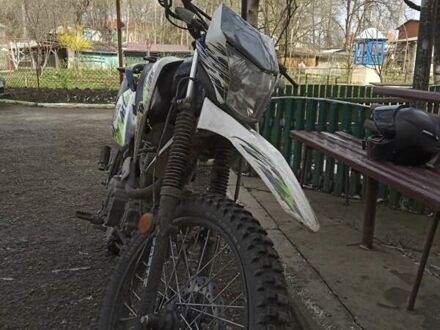 Спарк SP 200R-27 2018 у Борщеве на Automoto.ua Зелений Спарк SP 200R-27, об'ємом двигуна 0 л та пробігом 6 тис. км за 1100 $, фото 1 на Automoto.ua