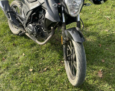 Чорний Спарк SP 200R-28, об'ємом двигуна 0.2 л та пробігом 10 тис. км за 800 $, фото 1 на Automoto.ua