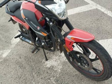 Спарк SP 200R-30 2023 у Кропивницькому (Кіровограді) на Automoto.ua Червоний Спарк SP 200R-30, об'ємом двигуна 0 л та пробігом 27 тис. км за 1200 $, фото 1 на Automoto.ua