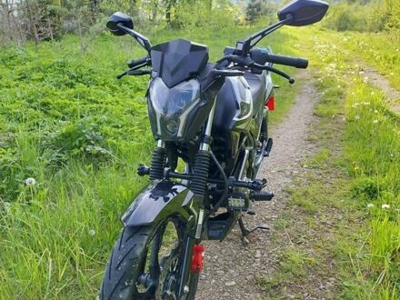 Спарк SP 200R-34 2024 у Старом Самборе на Automoto.ua Чорний Спарк SP 200R-34, об'ємом двигуна 0.2 л та пробігом 500 тис. км за 1141 $, фото 1 на Automoto.ua