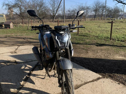 Спарк SP 250R-32 2023 в Калуше на Automoto.ua Серый Спарк SP 250R-32, объемом двигателя 0.25 л и пробегом 3 тыс. км за 1100 $, фото 1 на Automoto.ua