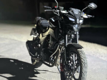 Спарк SP 250R-33 2024 в Новояворовск на Automoto.ua Черный Спарк SP 250R-33, объемом двигателя 0.25 л и пробегом 5 тыс. км за 1175 $, фото 1 на Automoto.ua
