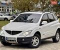 Cанг Йонг Actyon 2008 у Одесі на Automoto.ua Білий Cанг Йонг Actyon, об'ємом двигуна 2 л та пробігом 176 тис. км за 5400 $, фото 14 на Automoto.ua