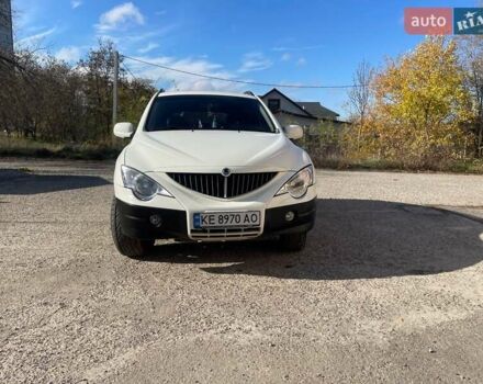 Белый Cанг Йонг Актион, объемом двигателя 2.3 л и пробегом 170 тыс. км за 6000 $, фото 1 на Automoto.ua