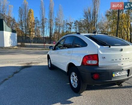 Белый Cанг Йонг Актион, объемом двигателя 2 л и пробегом 230 тыс. км за 6500 $, фото 25 на Automoto.ua