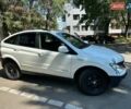 Білий Cанг Йонг Actyon, об'ємом двигуна 2 л та пробігом 152 тис. км за 7200 $, фото 8 на Automoto.ua