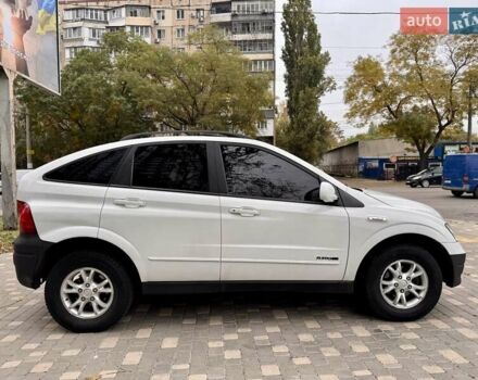 Cанг Йонг Actyon 2008 у Одесі на Automoto.ua Білий Cанг Йонг Actyon, об'ємом двигуна 2 л та пробігом 176 тис. км за 5400 $, фото 5 на Automoto.ua
