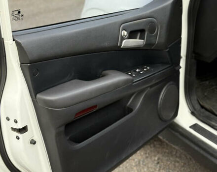 Белый Cанг Йонг Актион, объемом двигателя 2 л и пробегом 202 тыс. км за 6600 $, фото 13 на Automoto.ua