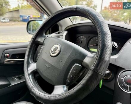 Cанг Йонг Actyon 2009 у Одесі на Automoto.ua Білий Cанг Йонг Actyon, об'ємом двигуна 2 л та пробігом 185 тис. км за 6400 $, фото 53 на Automoto.ua