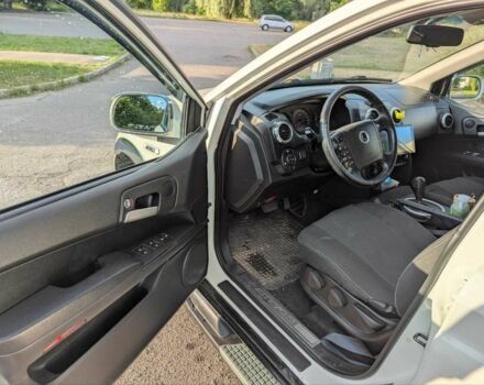 Cанг Йонг Actyon 2009 у Києві на Automoto.ua Білий Cанг Йонг Actyon, об'ємом двигуна 2.3 л та пробігом 85 тис. км за 7700 $, фото 4 на Automoto.ua