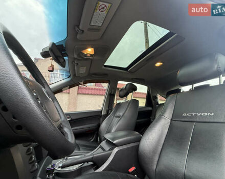 Белый Cанг Йонг Актион, объемом двигателя 2 л и пробегом 173 тыс. км за 6100 $, фото 10 на Automoto.ua