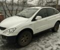 Білий Cанг Йонг Actyon, об'ємом двигуна 2 л та пробігом 159 тис. км за 7279 $, фото 2 на Automoto.ua