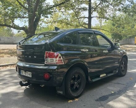 Черный Cанг Йонг Актион, объемом двигателя 2 л и пробегом 266 тыс. км за 7500 $, фото 2 на Automoto.ua