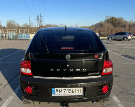 Черный Cанг Йонг Актион, объемом двигателя 2.3 л и пробегом 223 тыс. км за 5500 $, фото 5 на Automoto.ua
