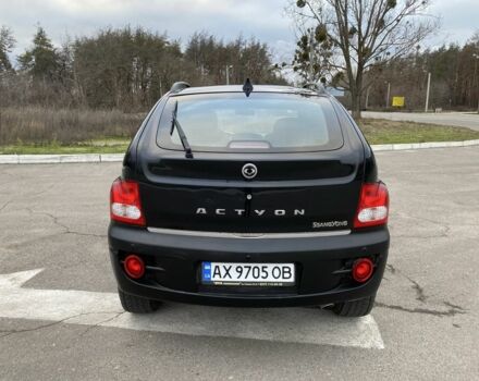 Черный Cанг Йонг Актион, объемом двигателя 2.3 л и пробегом 165 тыс. км за 6650 $, фото 5 на Automoto.ua