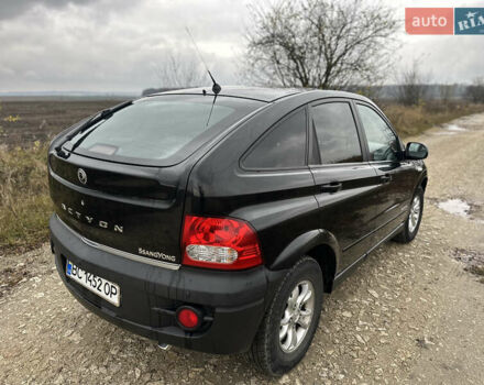 Чорний Cанг Йонг Actyon, об'ємом двигуна 2 л та пробігом 110 тис. км за 6900 $, фото 13 на Automoto.ua