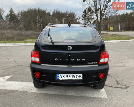 Черный Cанг Йонг Актион, объемом двигателя 2.3 л и пробегом 165 тыс. км за 6650 $, фото 5 на Automoto.ua