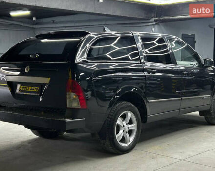 Черный Cанг Йонг Актион, объемом двигателя 0 л и пробегом 142 тыс. км за 9000 $, фото 4 на Automoto.ua