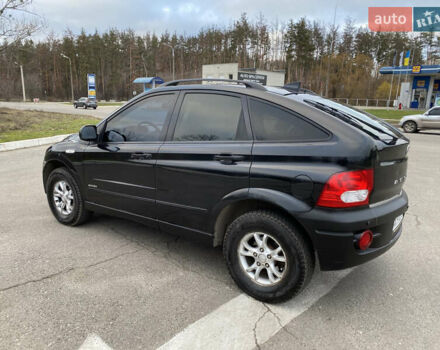 Черный Cанг Йонг Актион, объемом двигателя 2.3 л и пробегом 165 тыс. км за 6650 $, фото 3 на Automoto.ua