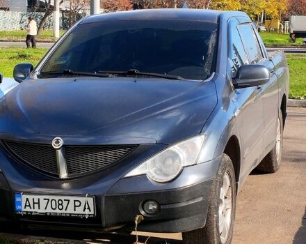 Черный Cанг Йонг Актион, объемом двигателя 2 л и пробегом 140 тыс. км за 7800 $, фото 3 на Automoto.ua