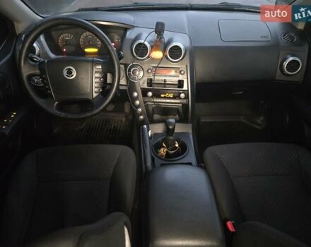 Чорний Cанг Йонг Actyon, об'ємом двигуна 2.3 л та пробігом 190 тис. км за 4700 $, фото 17 на Automoto.ua