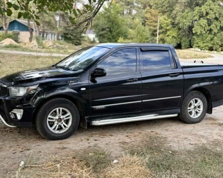 Черный Cанг Йонг Актион, объемом двигателя 2 л и пробегом 240 тыс. км за 8200 $, фото 3 на Automoto.ua