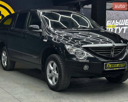 Черный Cанг Йонг Актион, объемом двигателя 0 л и пробегом 142 тыс. км за 9000 $, фото 1 на Automoto.ua