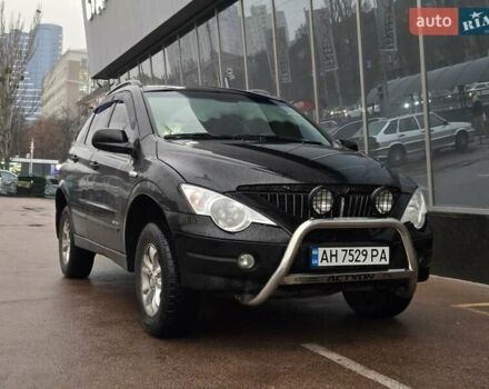 Черный Cанг Йонг Актион, объемом двигателя 2.3 л и пробегом 190 тыс. км за 4700 $, фото 1 на Automoto.ua