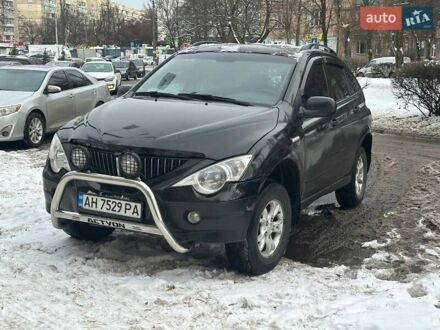 Черный Cанг Йонг Актион, объемом двигателя 2.3 л и пробегом 190 тыс. км за 4500 $, фото 1 на Automoto.ua