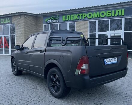 Красный Cанг Йонг Актион, объемом двигателя 2 л и пробегом 280 тыс. км за 4850 $, фото 3 на Automoto.ua