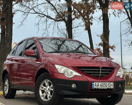 Красный Cанг Йонг Актион, объемом двигателя 2 л и пробегом 176 тыс. км за 6700 $, фото 4 на Automoto.ua