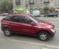 Красный Cанг Йонг Актион, объемом двигателя 2 л и пробегом 191 тыс. км за 5500 $, фото 2 на Automoto.ua