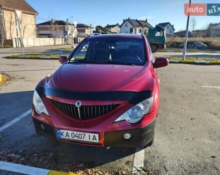 Красный Cанг Йонг Актион, объемом двигателя 2 л и пробегом 197 тыс. км за 5300 $, фото 1 на Automoto.ua