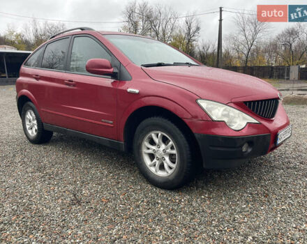 Красный Cанг Йонг Актион, объемом двигателя 2 л и пробегом 224 тыс. км за 6400 $, фото 1 на Automoto.ua