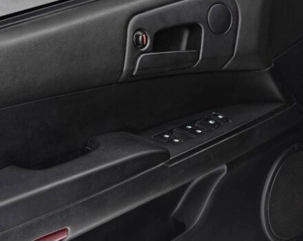 Серый Cанг Йонг Актион, объемом двигателя 2 л и пробегом 163 тыс. км за 6950 $, фото 8 на Automoto.ua