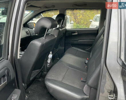 Серый Cанг Йонг Актион, объемом двигателя 2 л и пробегом 235 тыс. км за 8900 $, фото 5 на Automoto.ua