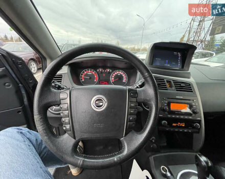 Серый Cанг Йонг Актион, объемом двигателя 2 л и пробегом 235 тыс. км за 8900 $, фото 7 на Automoto.ua